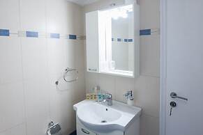 Beautiful 2 bedrooms apt at Filothei