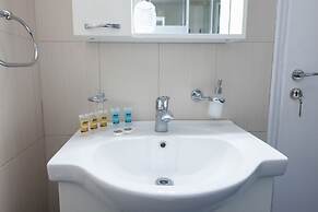 Beautiful 2 bedrooms apt at Filothei