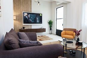 Beautiful 2 bedrooms apt at Filothei