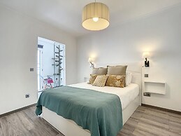 Cosy Central by Atlantic Holiday