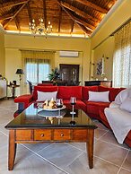 Villa Aitheras - Mountain View & Garden