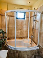 Villa Aitheras - Mountain View & Garden