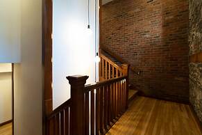 Maison Place Royale by Luxury In Transit