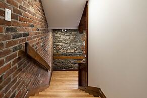 Maison Place Royale by Luxury In Transit