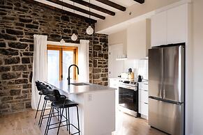 Maison Place Royale by Luxury In Transit