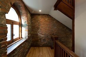 Maison Place Royale by Luxury In Transit