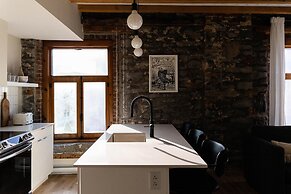 Maison Place Royale by Luxury In Transit