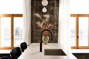 Maison Place Royale by Luxury In Transit