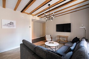 Maison Place Royale by Luxury In Transit