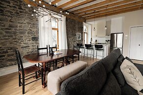 Maison Place Royale by Luxury In Transit