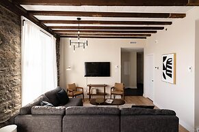 Maison Place Royale by Luxury In Transit