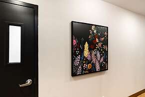 Maison Place Royale by Luxury In Transit