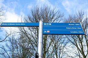 Pillo Rooms - Cosy 2 Bed House in Eccles