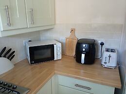 Cozy Ground Floor Bodmin Retreat