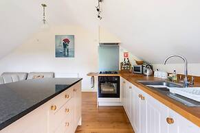 Dove Lodge in Painswick