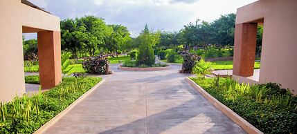 The Nkhosi Livingstone Lodge and Spa