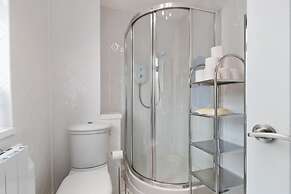 Freshwater Bay - Sea View Apartment