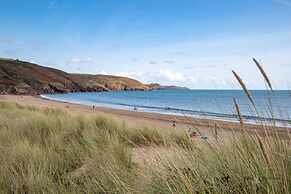 Freshwater Bay - Sea View Apartment