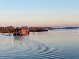 Romantic Luxury Eco-friendly River Front Houseboat