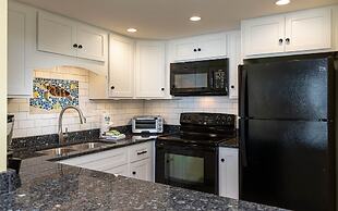 Island Winds West by Brett/Robinson Vacations