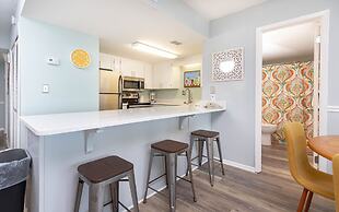 Island Winds West by Brett/Robinson Vacations