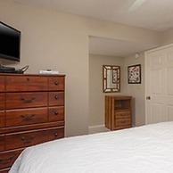 Island Winds West by Brett/Robinson Vacations