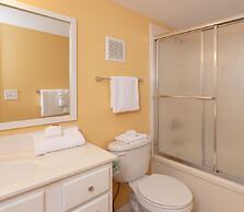 Island Winds West by Brett/Robinson Vacations