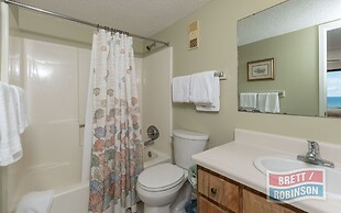 Island Winds West by Brett/Robinson Vacations