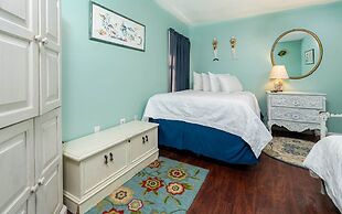 Island Winds West by Brett/Robinson Vacations