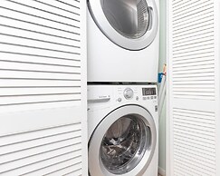 Island Winds West by Brett/Robinson Vacations