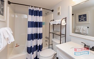 Island Winds West by Brett/Robinson Vacations