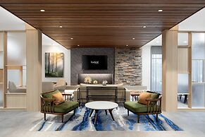 Fairfield by Marriott Inn & Suites Whitsett Greensboro East
