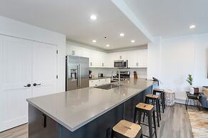 Bear Creek Lodge 207a Condo by Alpine Lodging Telluride