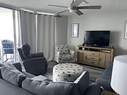 Long Beach Tower 3, #1303 - Completely Renovated 2 Bedroom . 2 Condo b