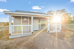 Appian Way Maltese Cottage 1 Bedroom Cabin by RedAwning