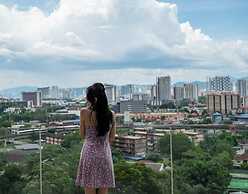 Pavilion Embassy Suites KL by Perfect Host