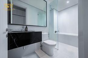 Pavilion Embassy Suites KL by Perfect Host