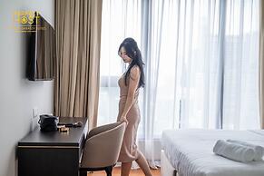 Pavilion Embassy Suites KL by Perfect Host