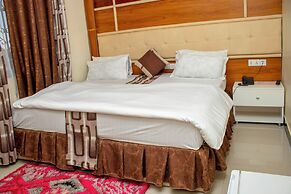 Jaden Hotel & Lounge