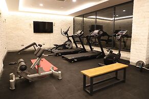 CITY POINT BEACH & SPA HOTEL