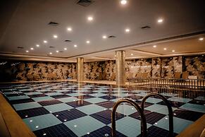 CITY POINT BEACH & SPA HOTEL