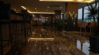 CITY POINT BEACH & SPA HOTEL