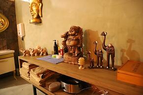 CITY POINT BEACH & SPA HOTEL