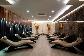 CITY POINT BEACH & SPA HOTEL