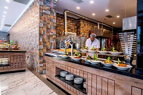 CITY POINT BEACH & SPA HOTEL