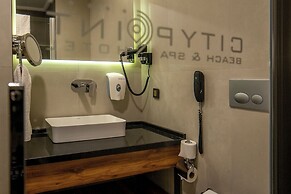 CITY POINT BEACH & SPA HOTEL