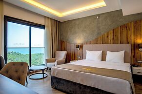 CITY POINT BEACH & SPA HOTEL