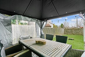 Beach Lair 3 Bedroom Townhouse by Redawning