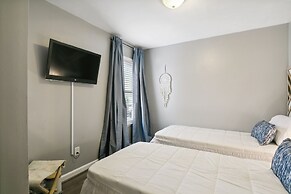 Beach Lair 3 Bedroom Townhouse by Redawning