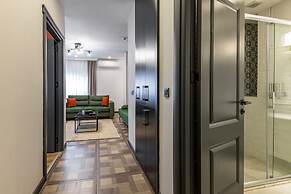 BayMari Suites City Life